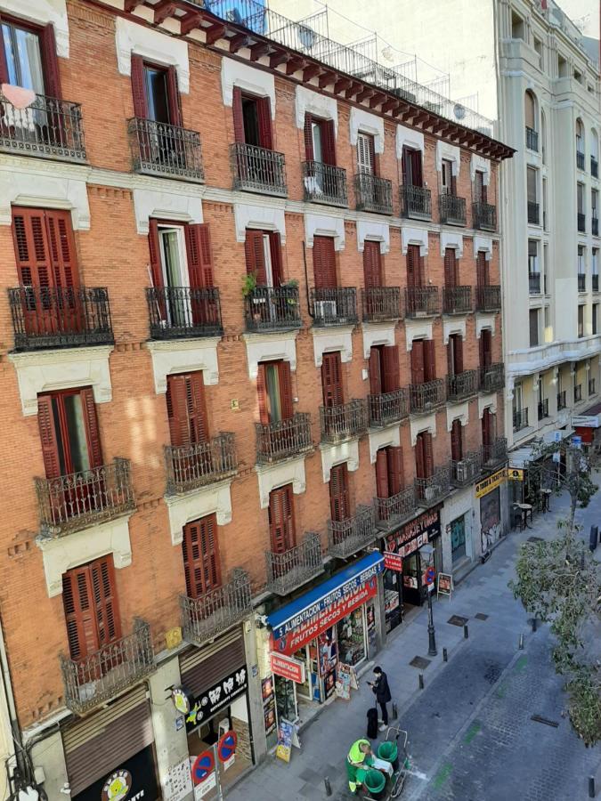 Ch Lumiere Hotell Madrid Exteriör bild