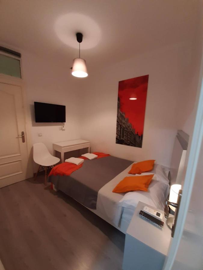 Ch Lumiere Hotell Madrid Exteriör bild